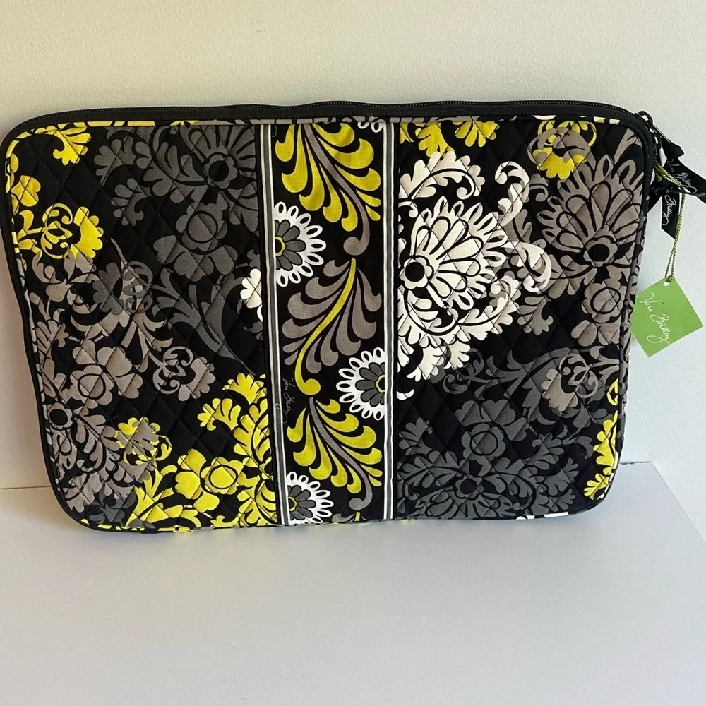 Vera Bradley 17” Laptop Sleeve Baroque Black and Yellow Quilted Women's Bag NWT - Picture 1 of 7